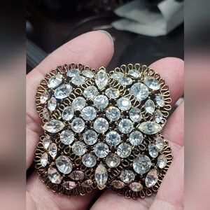 Vintage Lisner Sparkly Rhinestone Brooch